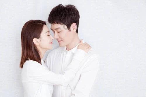 歌曲之王舒伯特佳作无数，一生贫苦，死后与贝多芬葬在一起