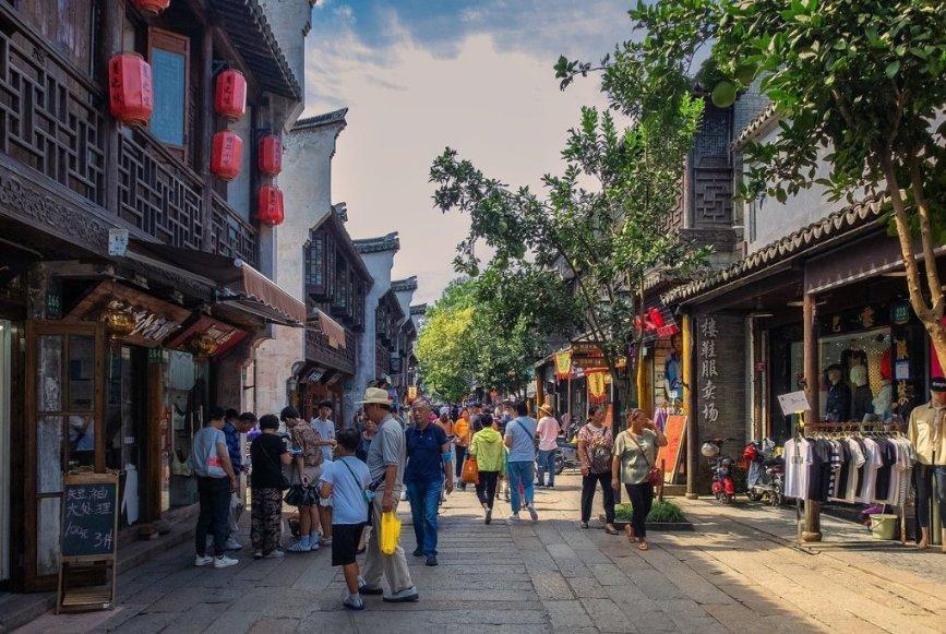 做红烧肉,放冰糖还是白糖?听大厨一说,原来这么多年都做错了